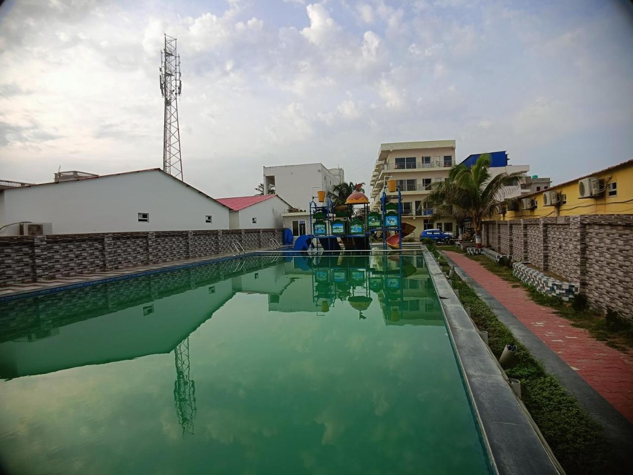 Hotel Hindusthan Inn Мандармани Экстерьер фото