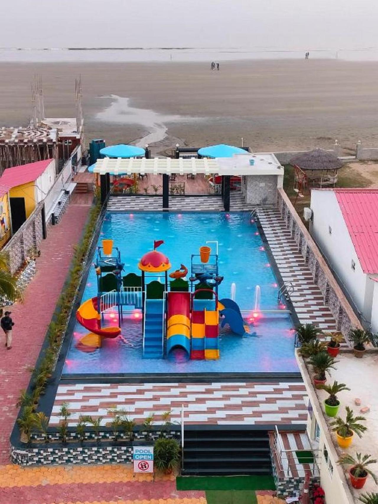 Hotel Hindusthan Inn Мандармани Экстерьер фото