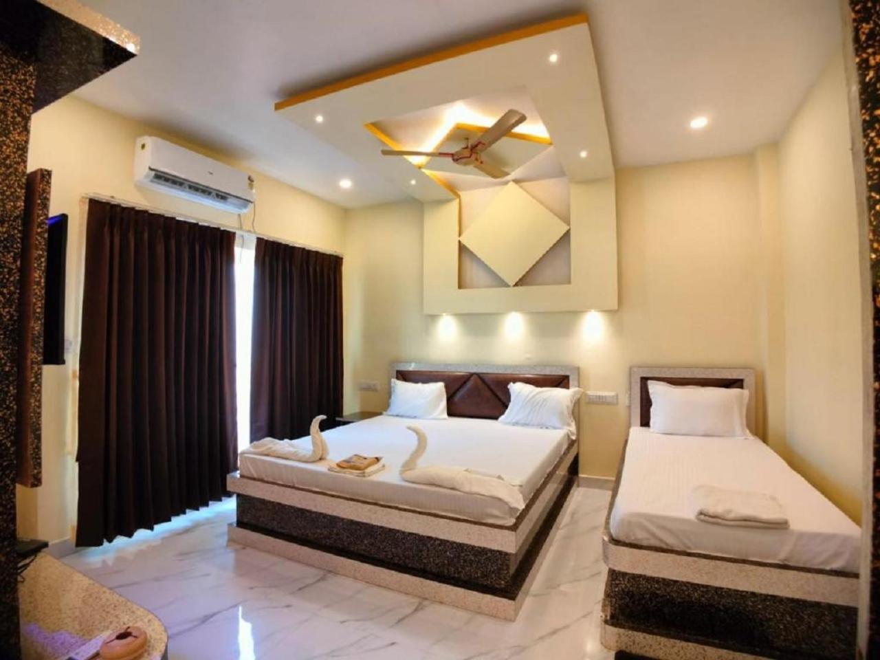 Hotel Hindusthan Inn Мандармани Экстерьер фото