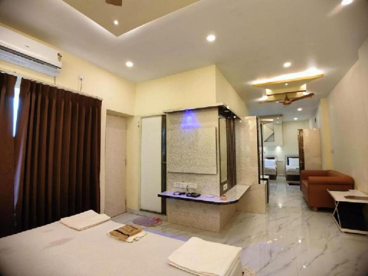 Hotel Hindusthan Inn Мандармани Экстерьер фото