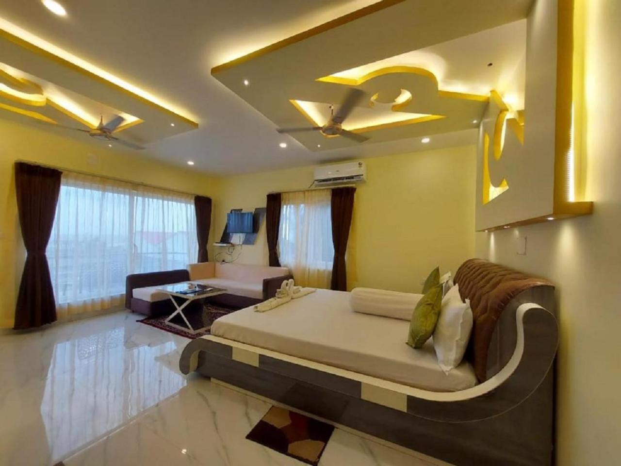 Hotel Hindusthan Inn Мандармани Экстерьер фото