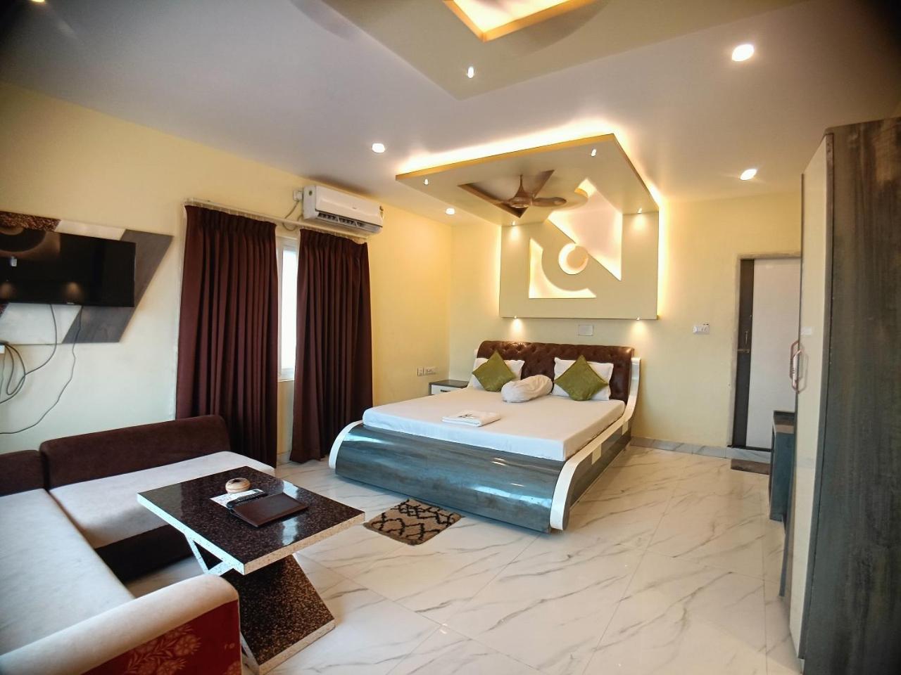 Hotel Hindusthan Inn Мандармани Экстерьер фото