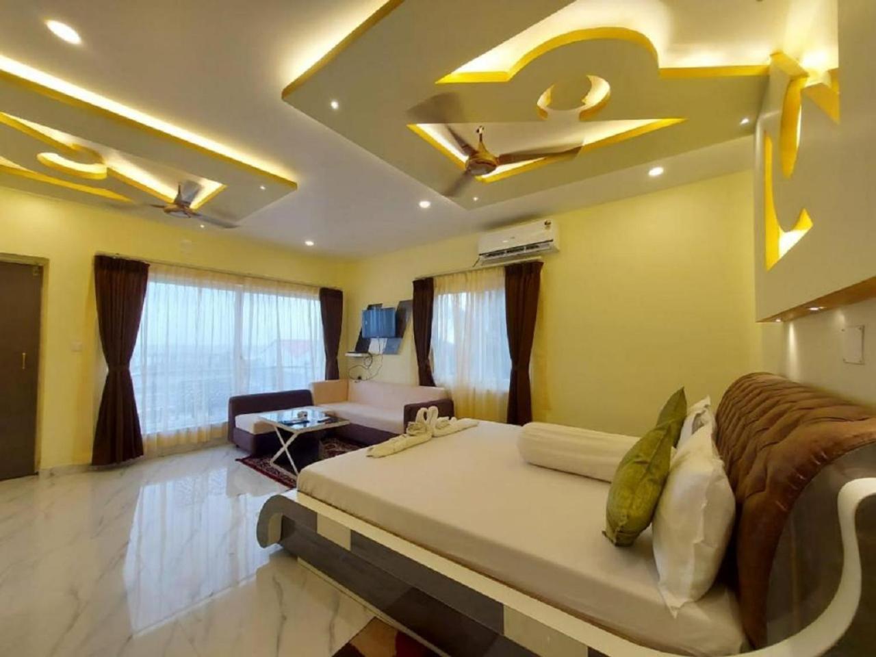 Hotel Hindusthan Inn Мандармани Экстерьер фото