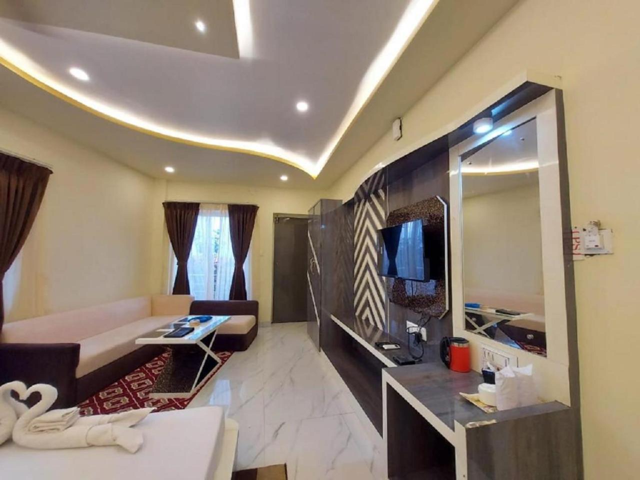 Hotel Hindusthan Inn Мандармани Экстерьер фото