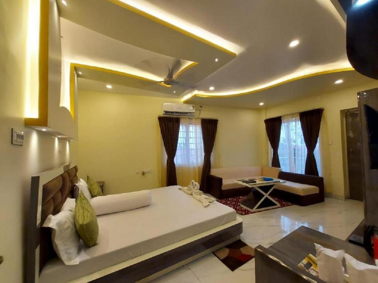 Hotel Hindusthan Inn Мандармани Экстерьер фото