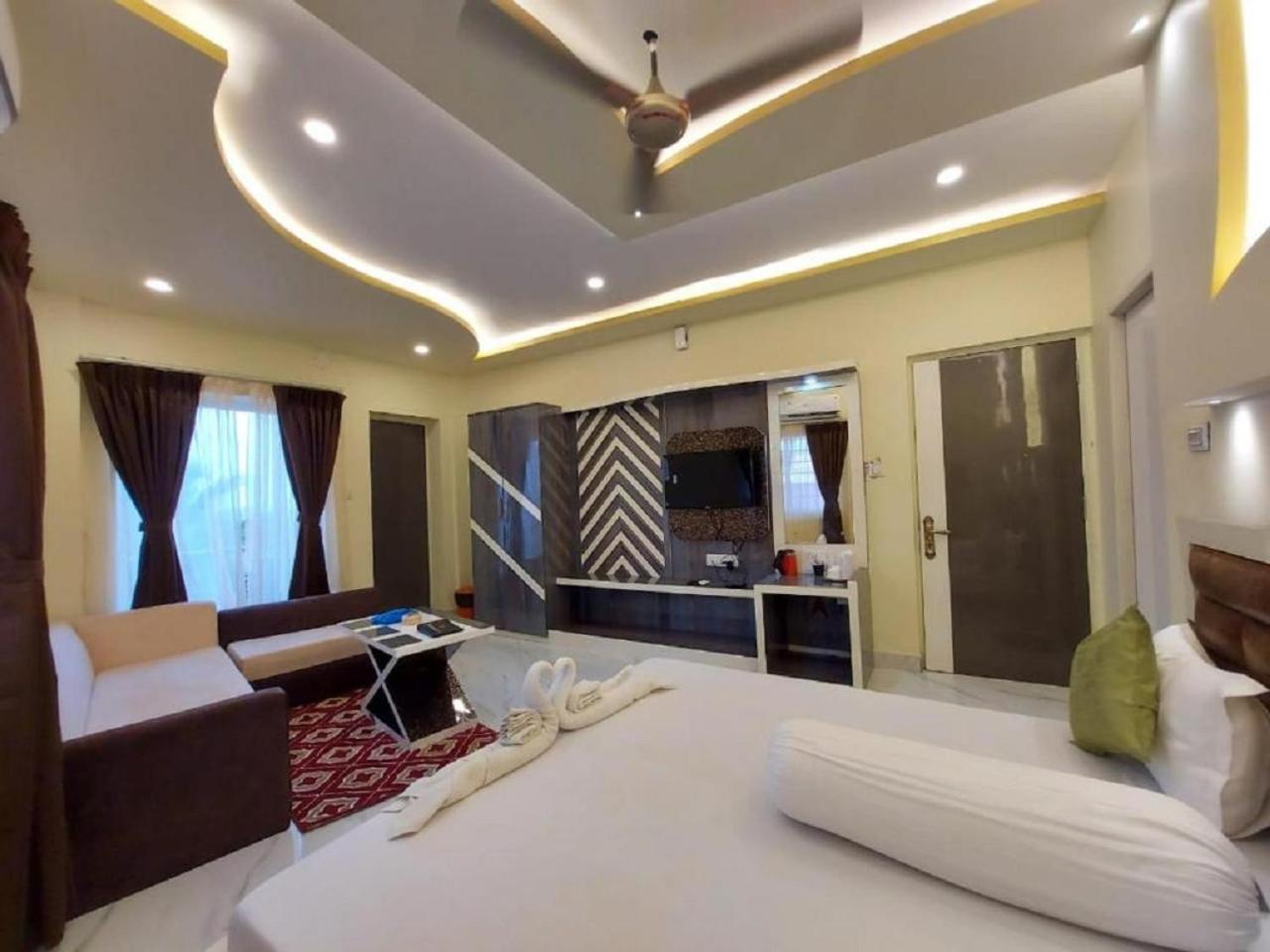 Hotel Hindusthan Inn Мандармани Экстерьер фото