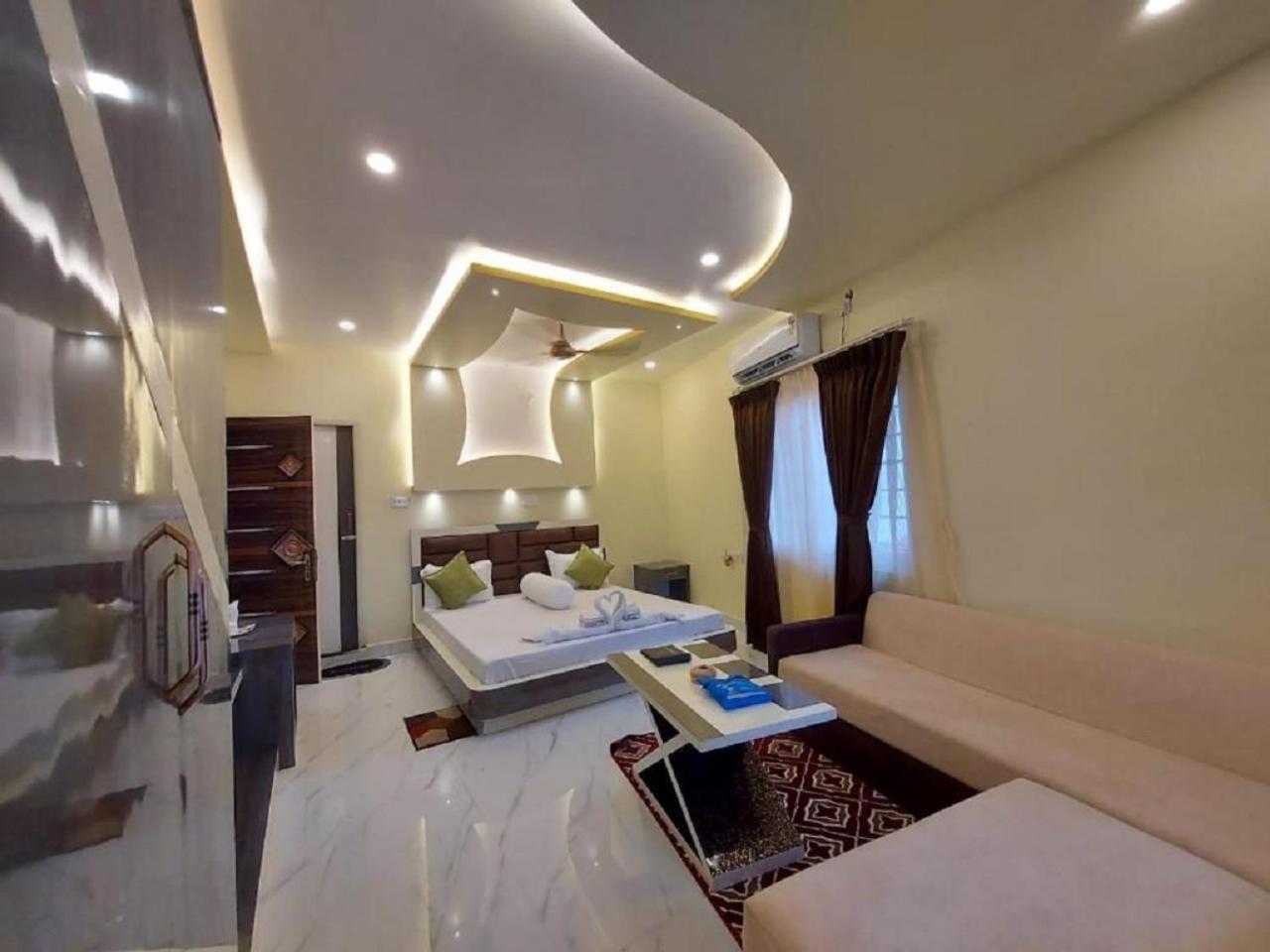 Hotel Hindusthan Inn Мандармани Экстерьер фото