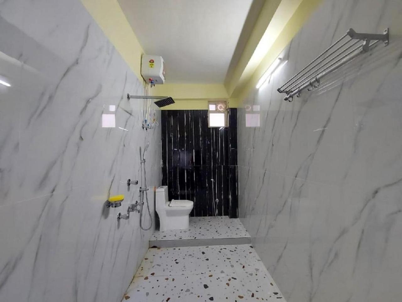 Hotel Hindusthan Inn Мандармани Экстерьер фото